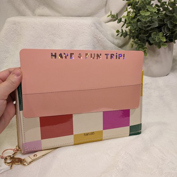 🌸 ban.do Getaway Travel Wallet for Passport, Phone, Boarding Pass Dance Floor - Picture 4 of 12